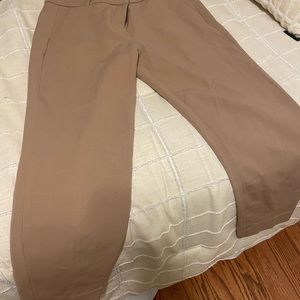 Lightly worn tan cropped J Crew Cameron pant